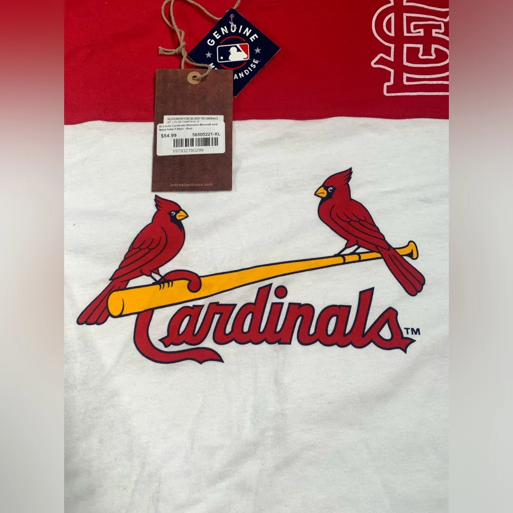 NWT Mitchell & ness women’s Red and White Cardinals T-Shirt MSRP $55 XL - Image 7