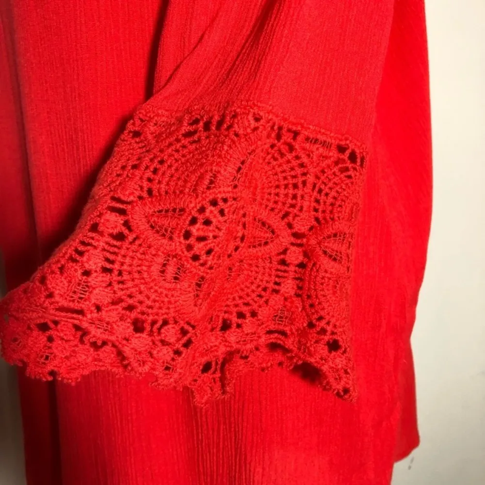 Chelsea & Theodore Red Off-Shoulder gauze blouse tunic with Lace Sleeves boho M - Image 3