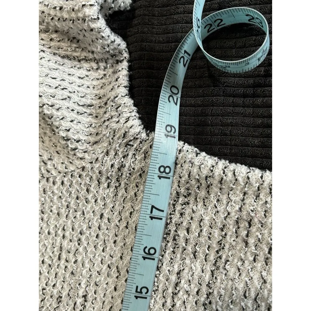 Alfani White/Black Open Knit Lace Glitter Sweater Long Sleeve Size Medium - Image 7