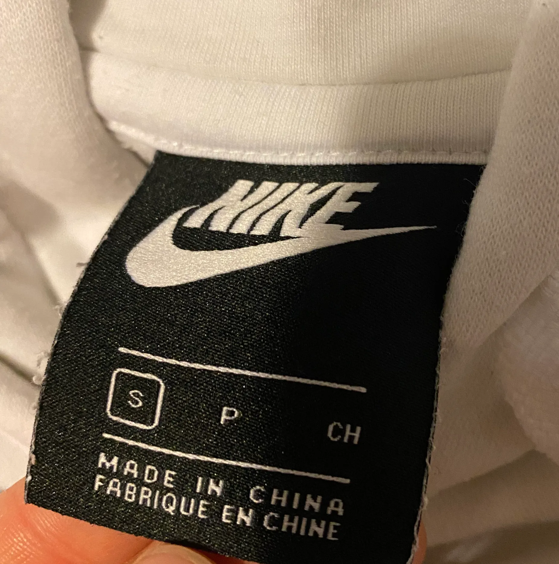 Nike Hoodie - Image 3