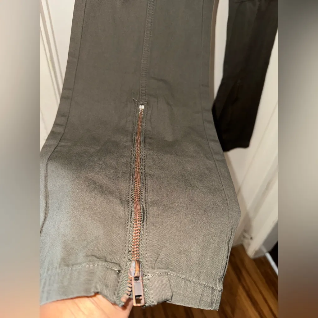 PacSun Olive Wide Leg Cargo Pants - Image 2