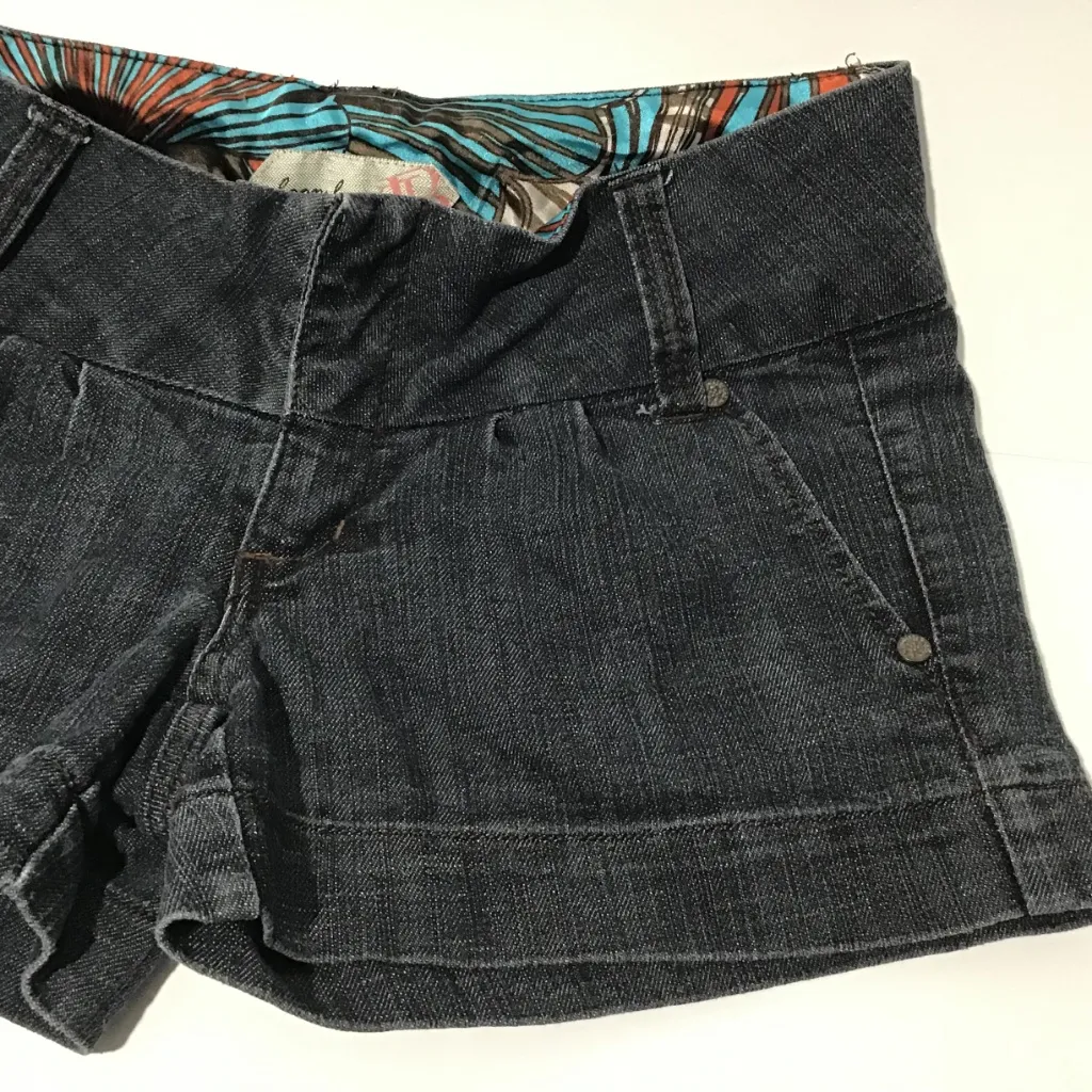 Boom Boom Womens Pleated Jean Shorts Girls Size‎ 1 - Image 2