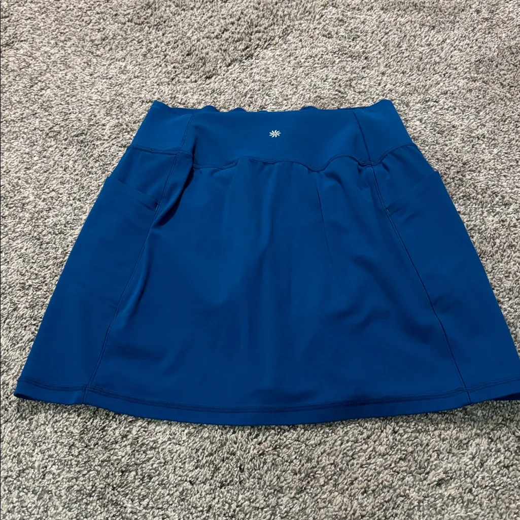 Athleta Salutation Stash Skort size medium - Image 5