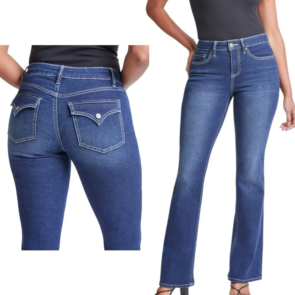 YMI Flare Jeans Women’s 3/26 Medium Wash Denim Back Flap Button Pockets - Image 2