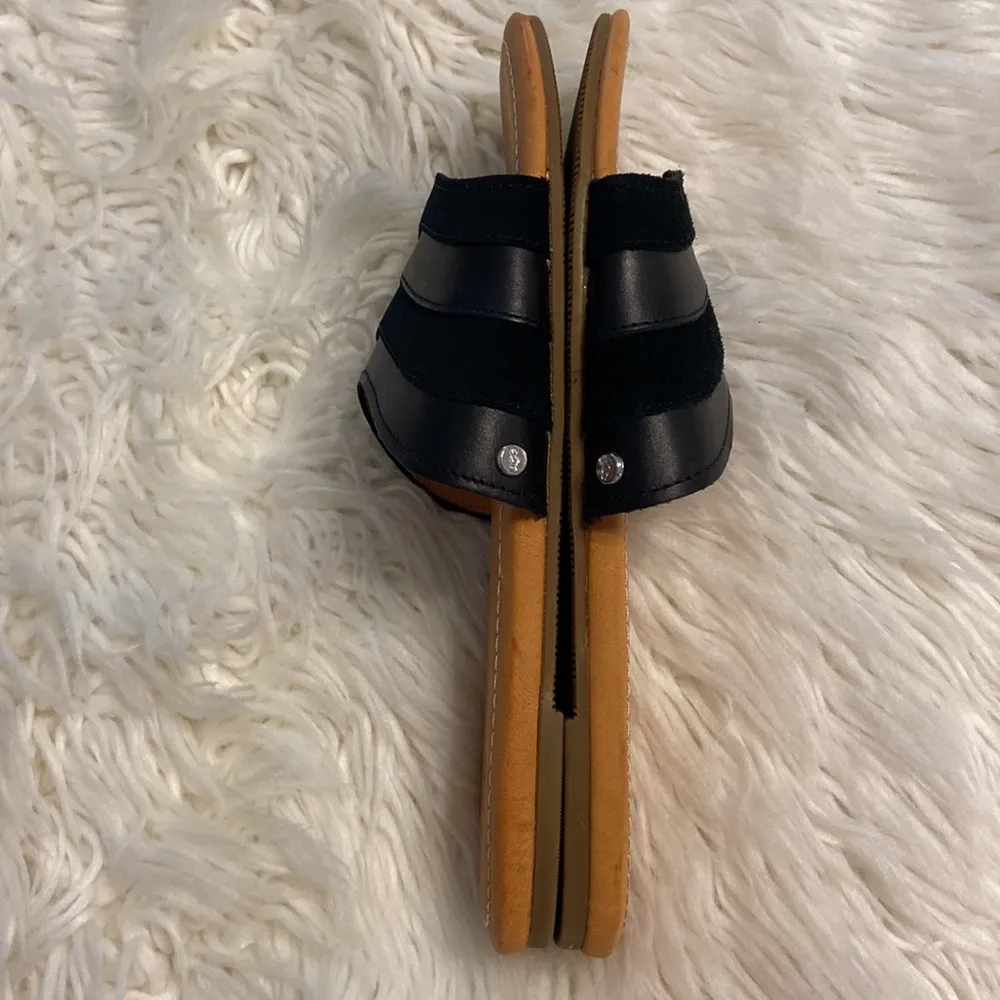 UGG Sandals size 11 so beautiful color black BNWOT please see all photos - Image 10