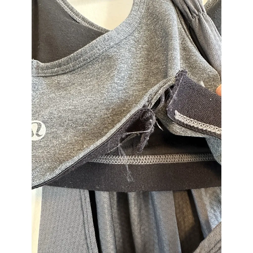 Lululemon Let It Loose Tank Charcol‎ Gray Built in Bra Women's Size 6 - Image 4