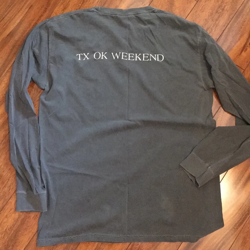 Alpha phi Tshirt Size L - Image 3