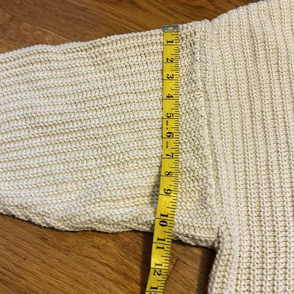 Free People Chunky Knit Cowl neck Sweater Size small - Image 6