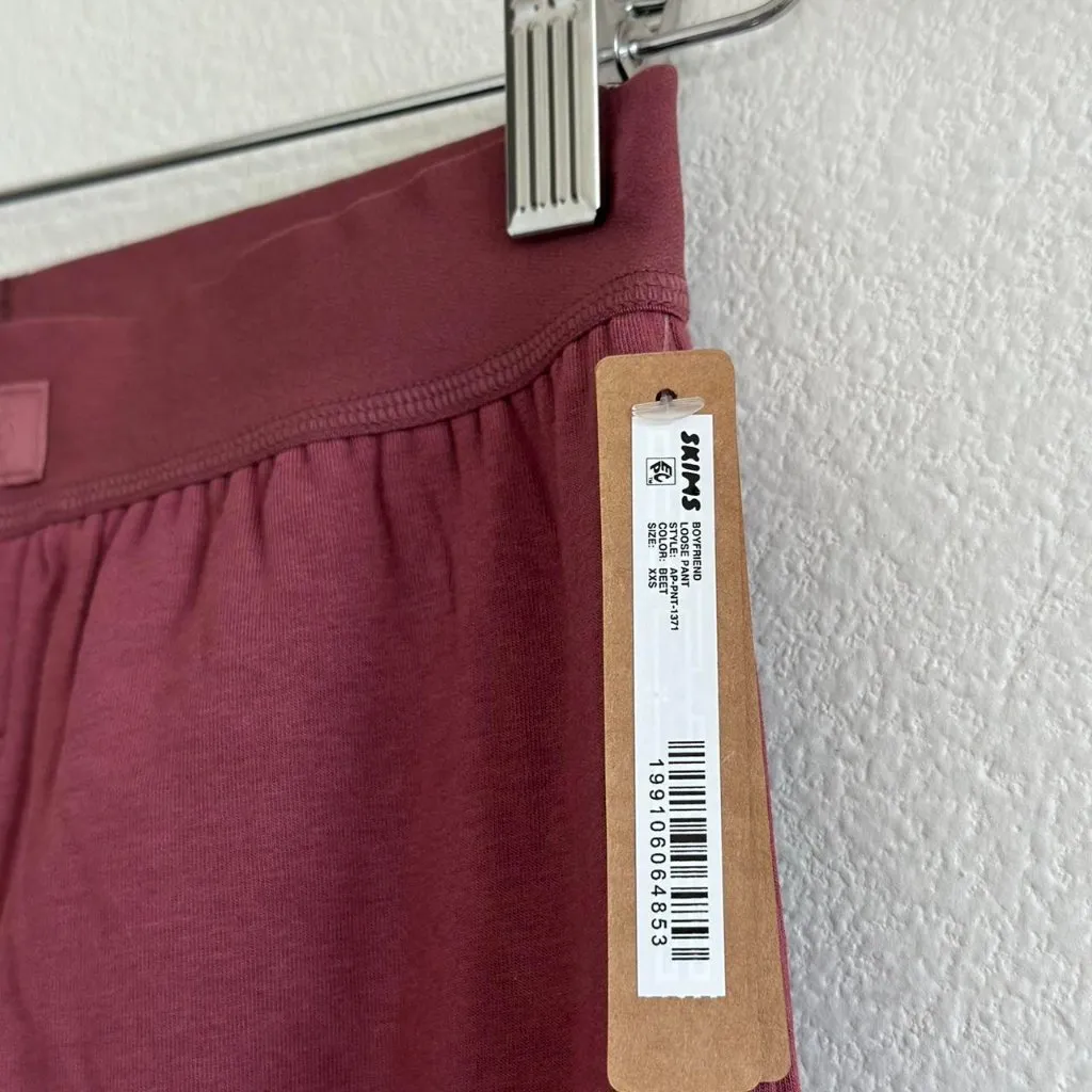Skims Boyfriend Loose Pant in Beet, Size XXS - Image 7