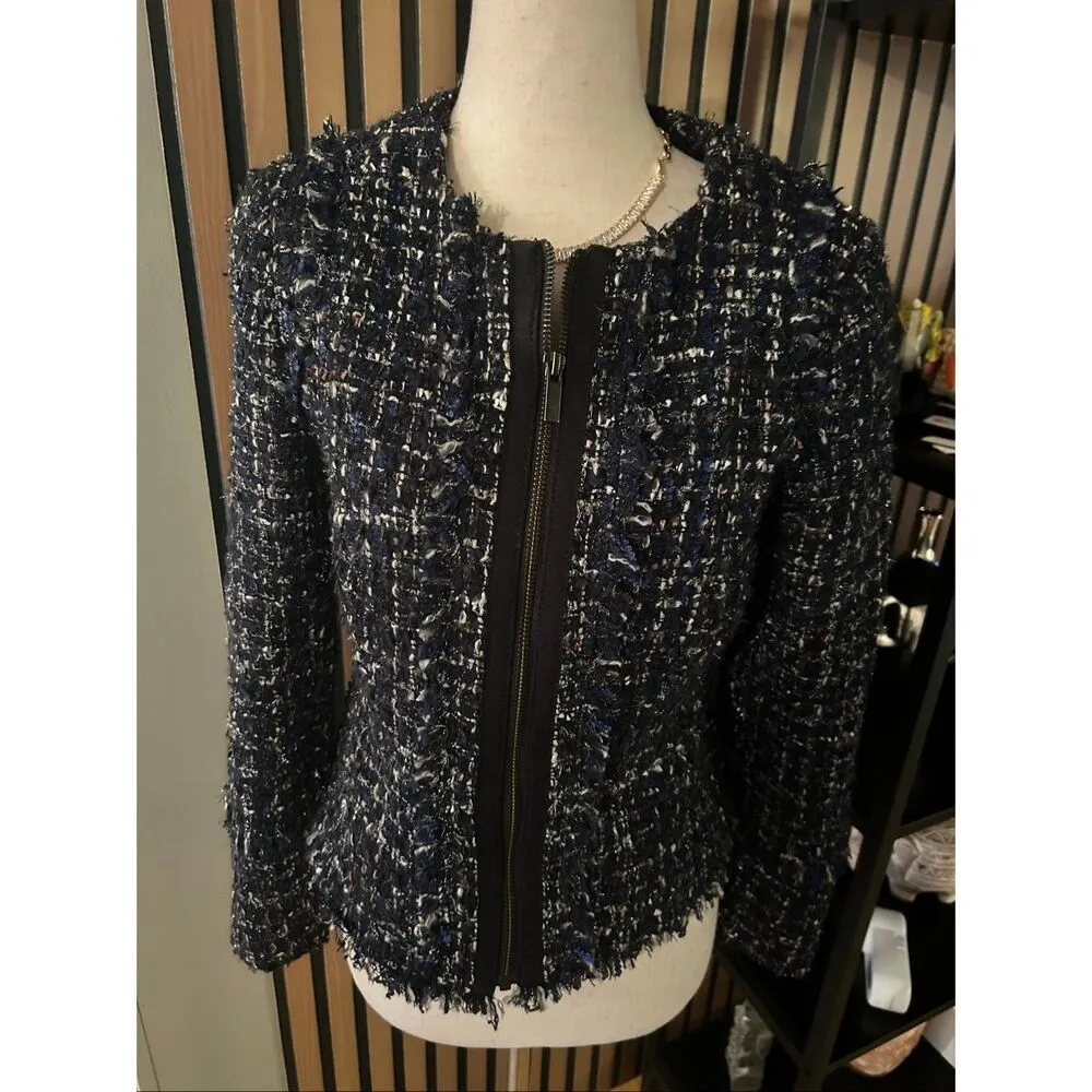 White House black market tweed blazer, blue black and white color size 2P NWT - Image 2