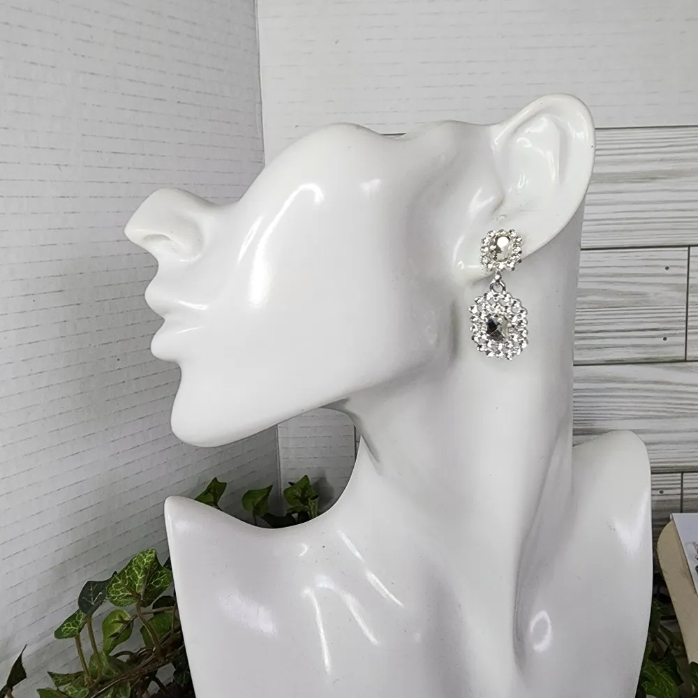 Silver Glam Ziriconia Crystal Drop Earrings - Image 4