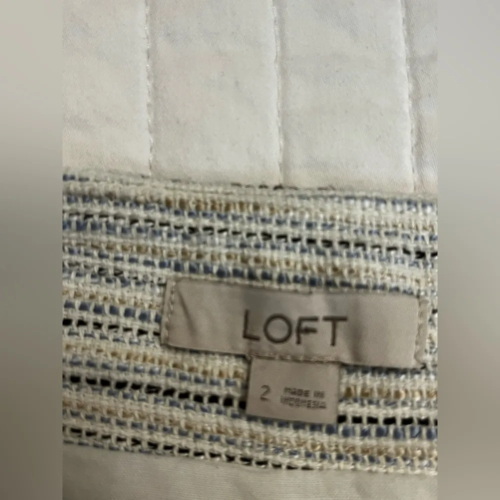 Loft gray and white tweed mini skirt NWOT - Image 3