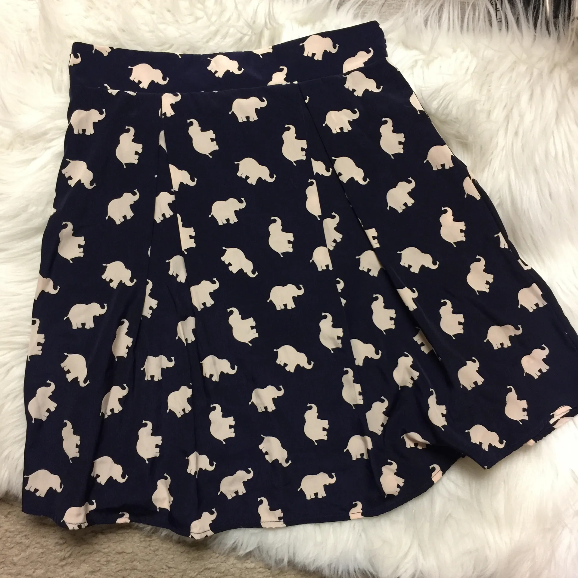 NWOT  Cute Elephant Skirt - Image 2