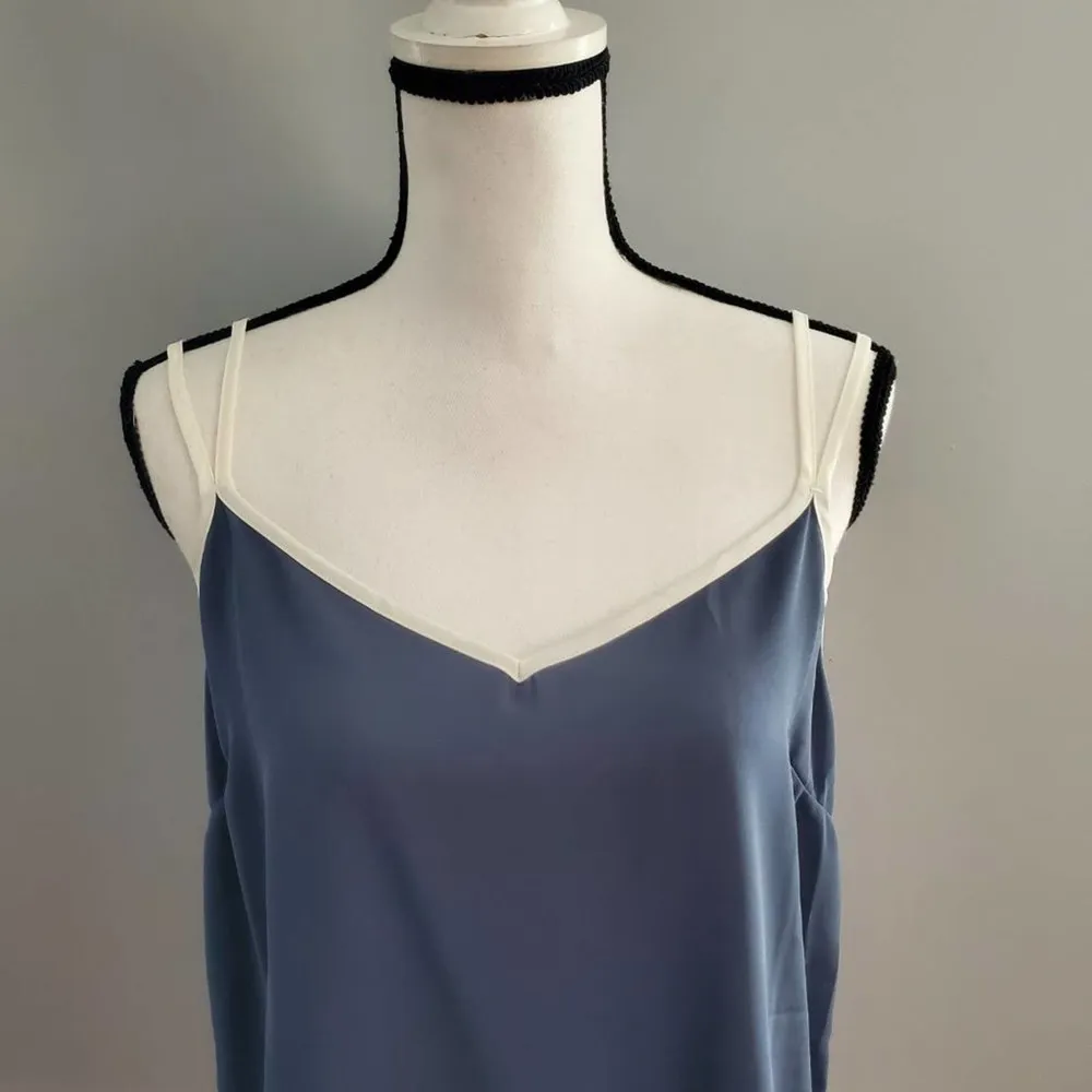 Forever 21 Flowy Tank Top Gray M - Image 3