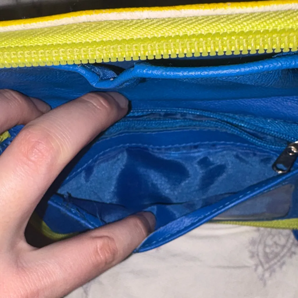 Colorful Striped Women's Wallet Wristlet - Image 5