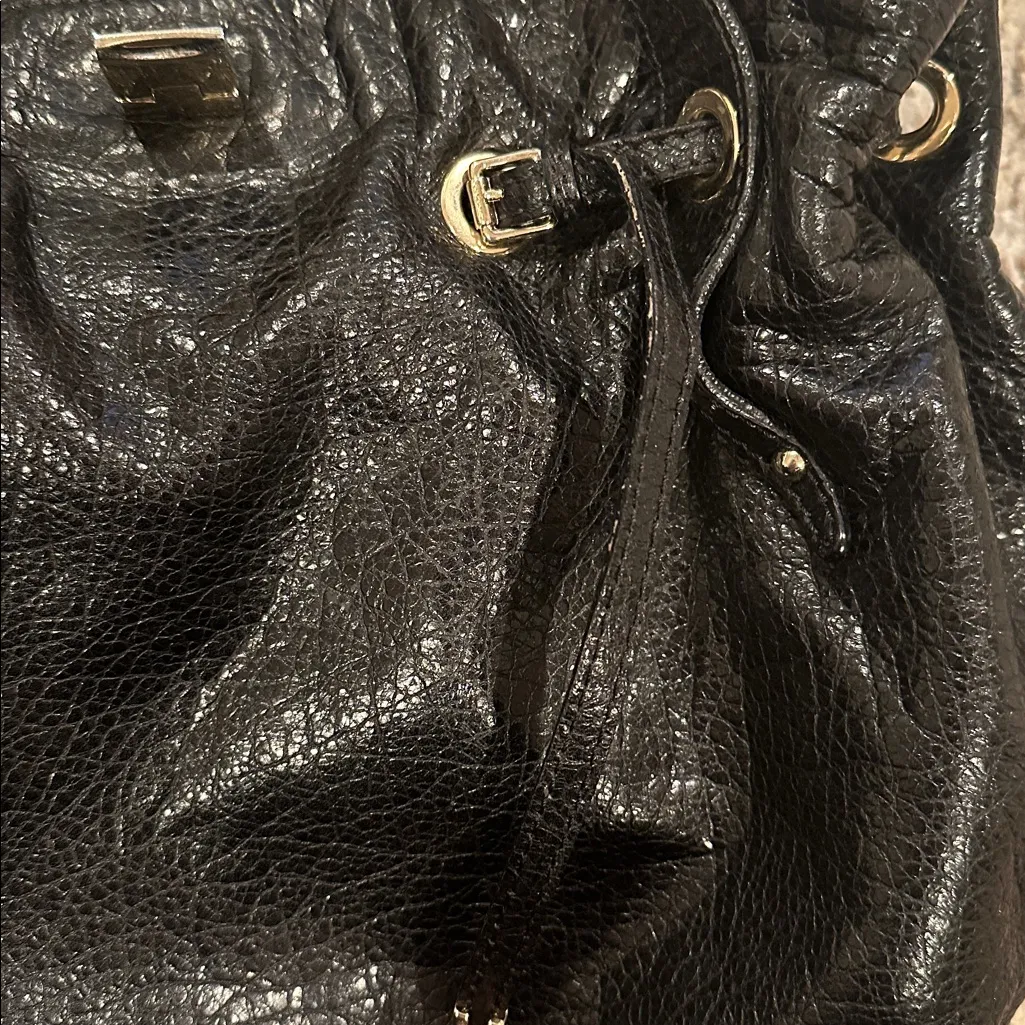 JIMMY CHOO BLACK SOFT LEATHER HANDBAG - Image 7