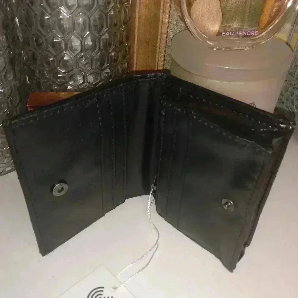 Poppy grey black quilted leather small wallet NWT - Image 4