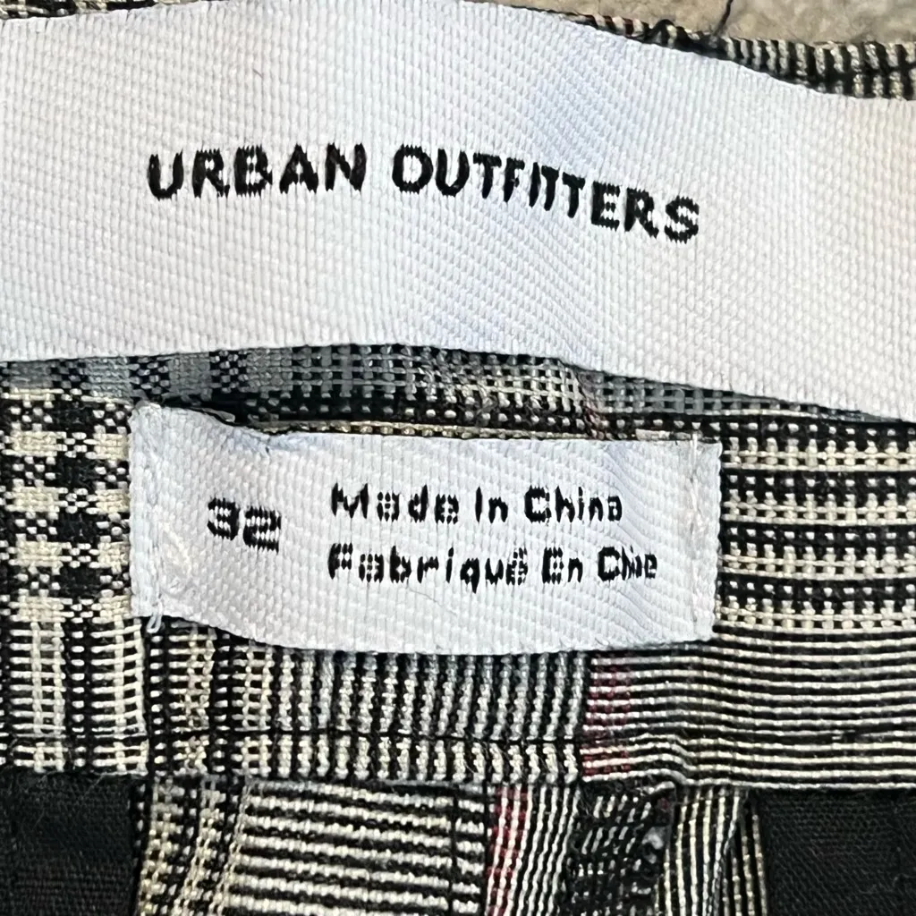 Urban Outfitters Women's Size 32 Plaid  Gray Black Velvet Side‎ Stripe Pants - Image 7