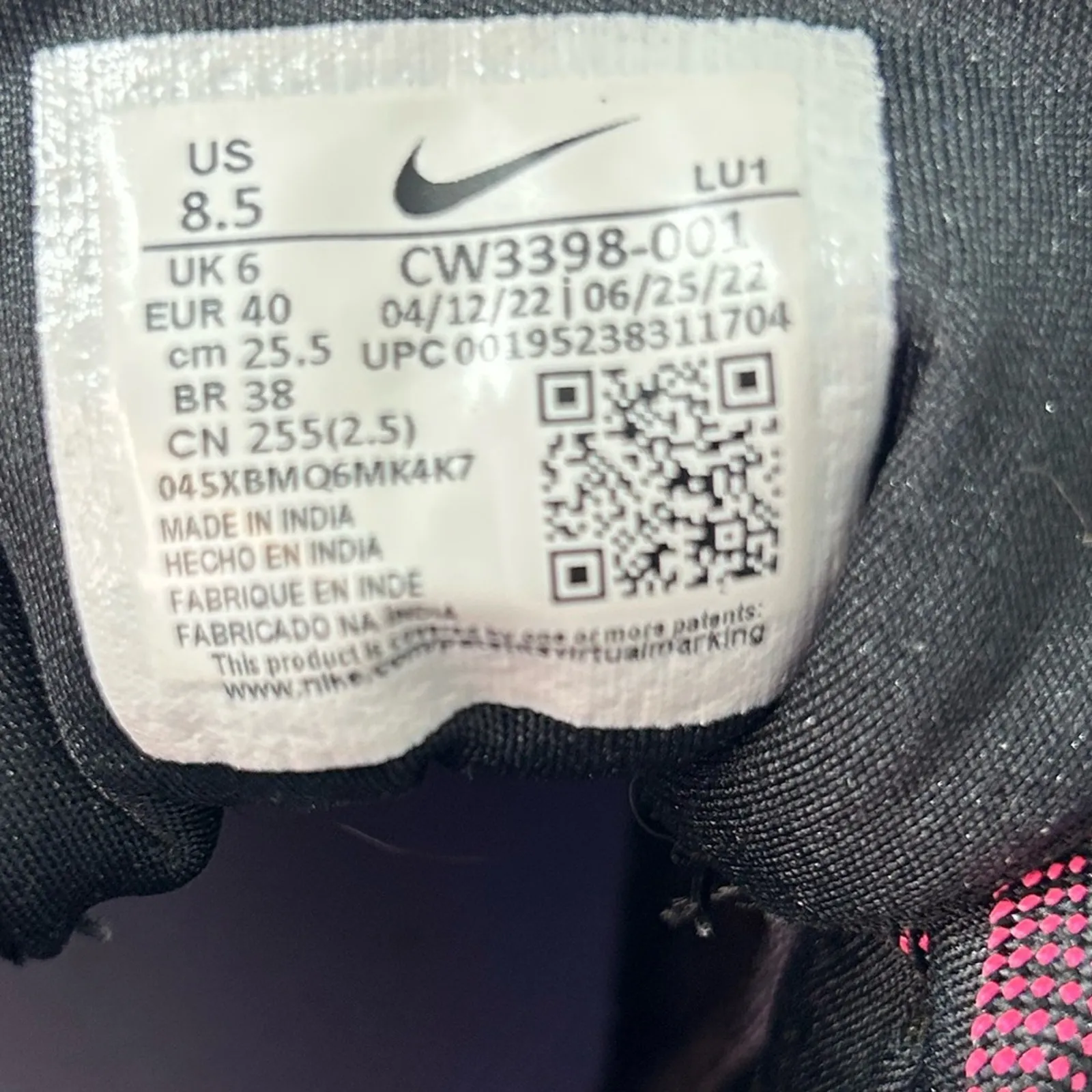 Nike Air Max Bella TR 4 Women’s Training Shoes Size 8.5 Black Pink - Image 6