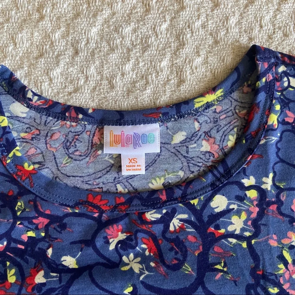 LuLaRoe carly dress size XS - Image 5