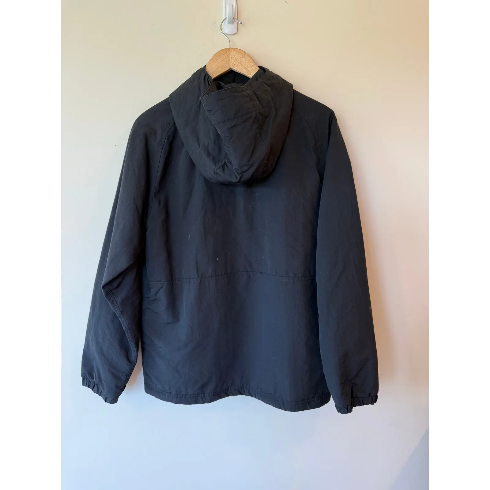 L.L. Bean Mountain Classic Insulated Hoodie Anorak Jacket Black Men's Size Small - Image 4