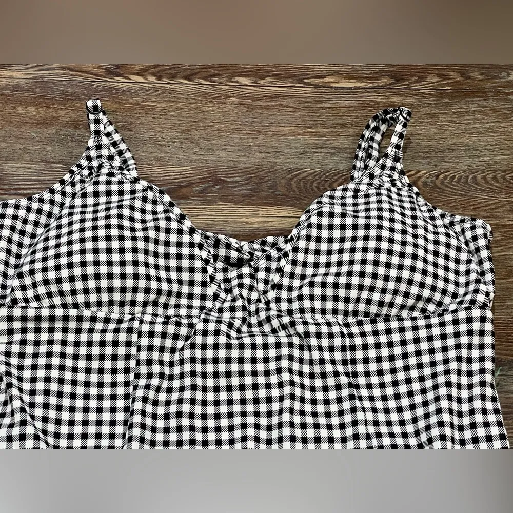 Time and Tru Black/White Gingham Paneled Twist Swimsuit - Sz XL (16-18) - NWOT - Image 6