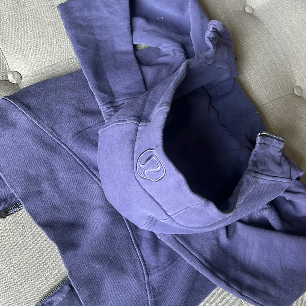 Lululemon‎ Classic Purple Scuba Hoodie Full Zip Size 2 - Image 8