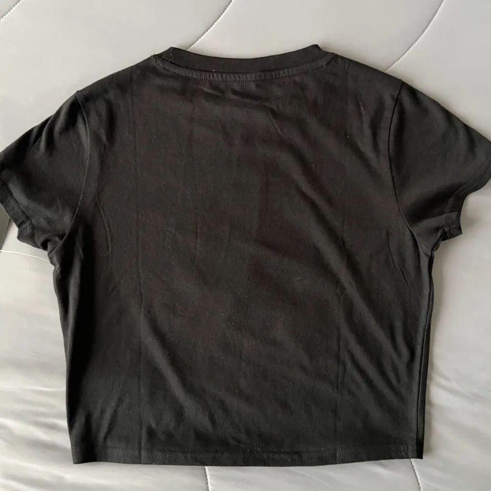 New  Juniors' Nightmare Before Christmas Halloween Graphic T-Shirt - Image 4