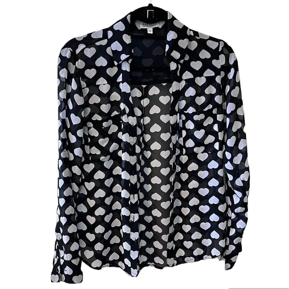 Express Portofino Top Heart Print  Portofino Shirt XS blouse black white - Image 7
