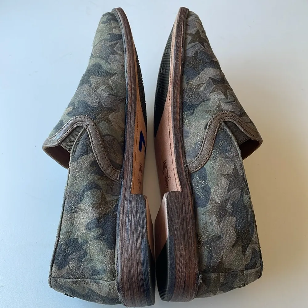 Trask Ali Metallic Star Camo Leather Loafer Flat 8 Green - Image 4