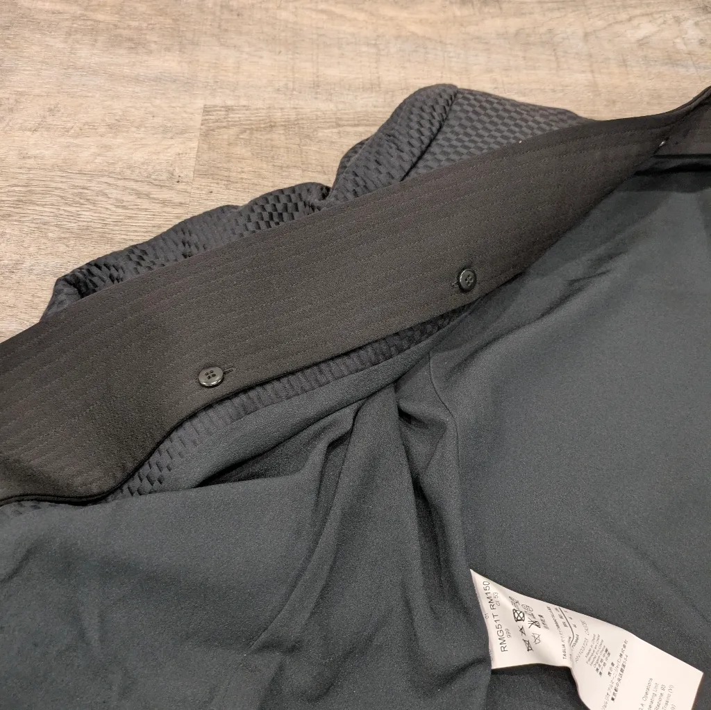 Armani Collezioni  Black Blazer Size 8 - Image 4