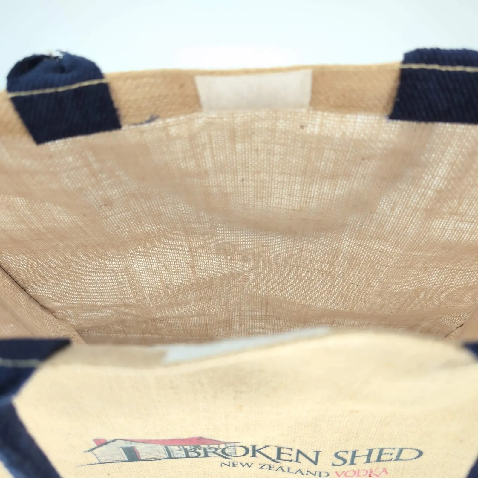 Broken Shed Vodka Eco Friendly Large Reusable Unisex Jute Shopping Bag/Tote NEW Tan - Image 6