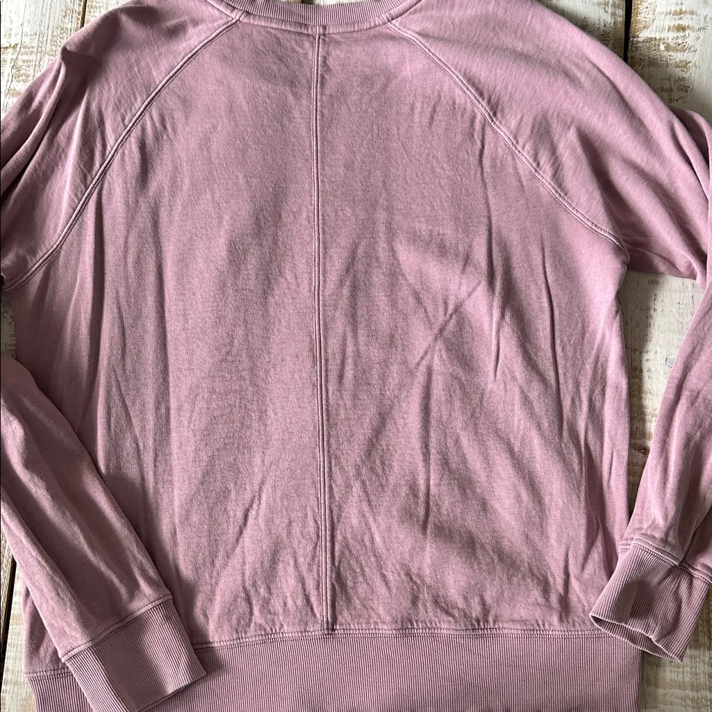 Athleta Long Sleeve Shirt Size M Purple - Image 4