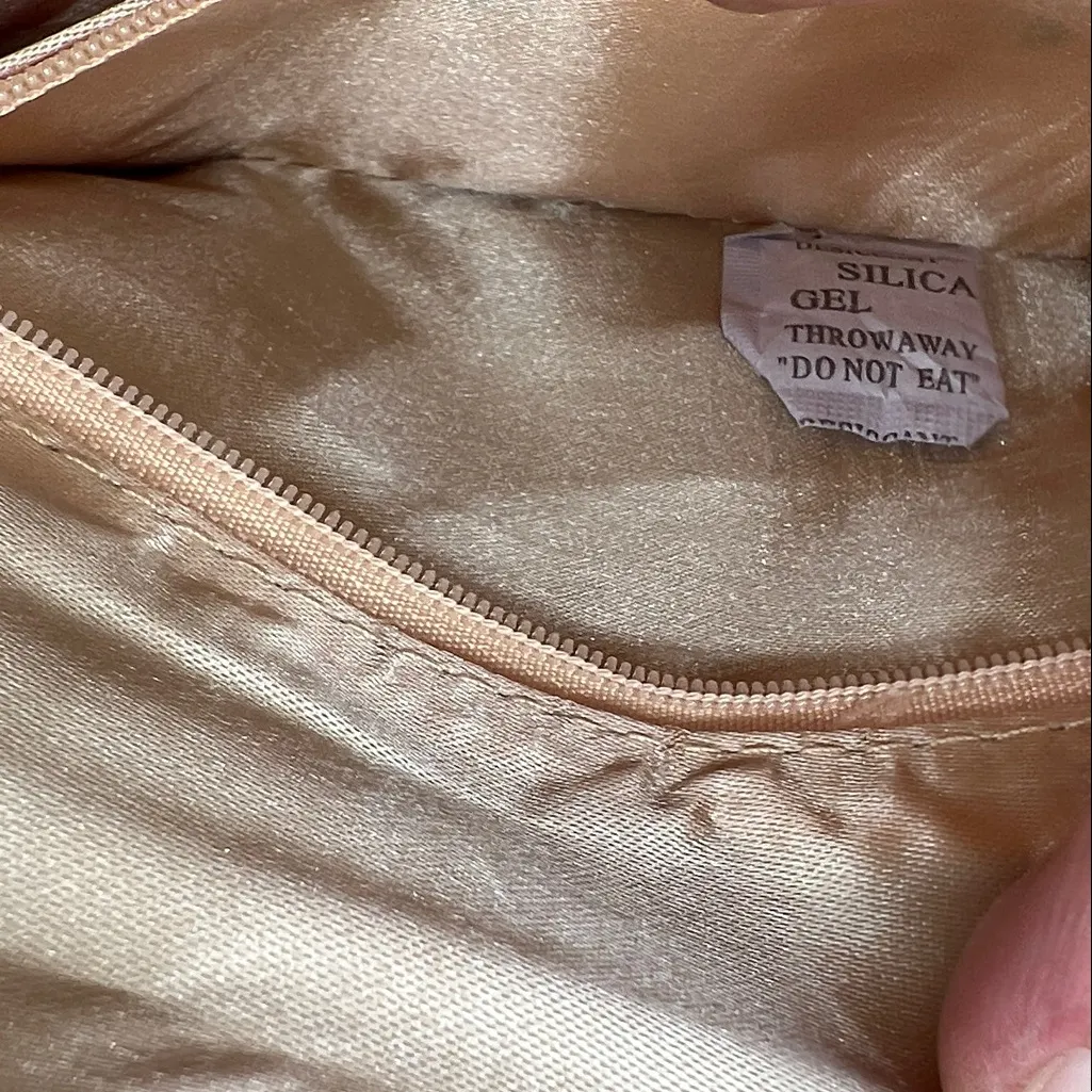 Olivia Miller Rose Gold Glitter Envelope Clutch Detachable Chain Shoulder Strap - Image 8