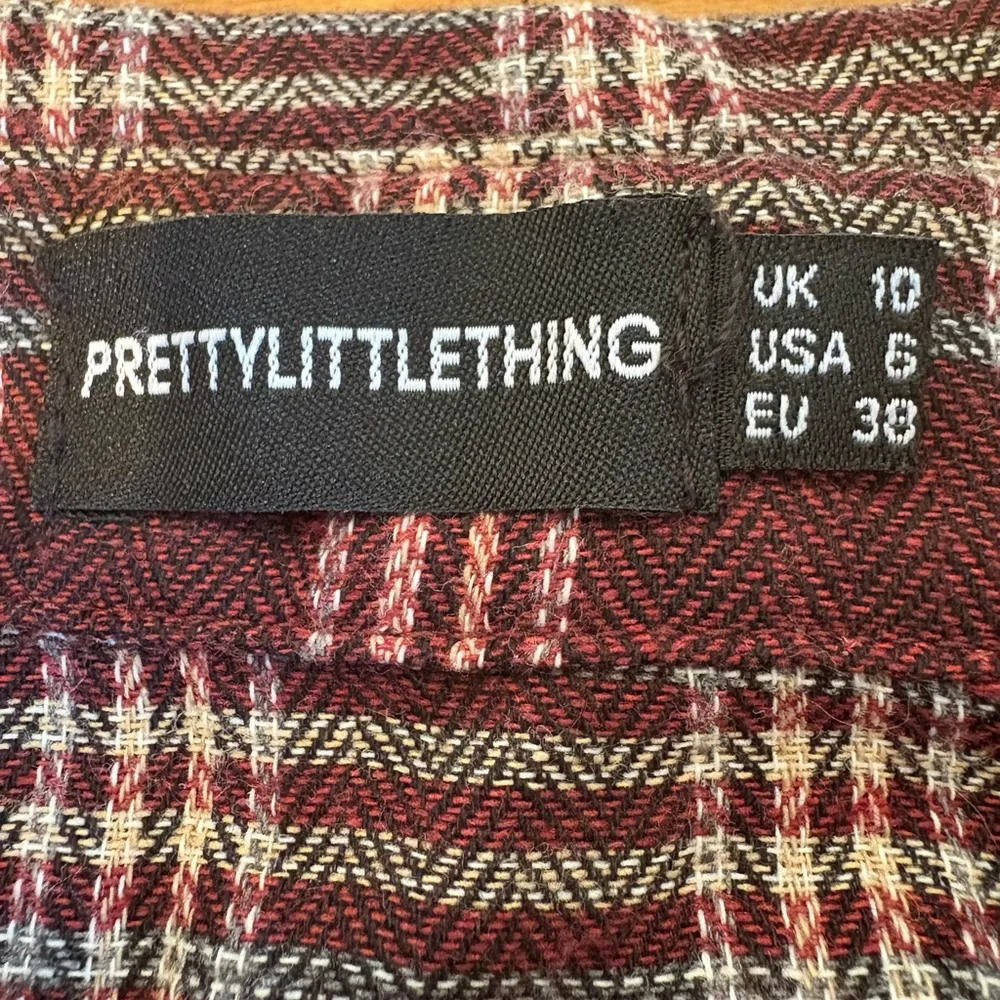 PrettyLittleThing Burgundy and White Plaid Shirt - Image 8