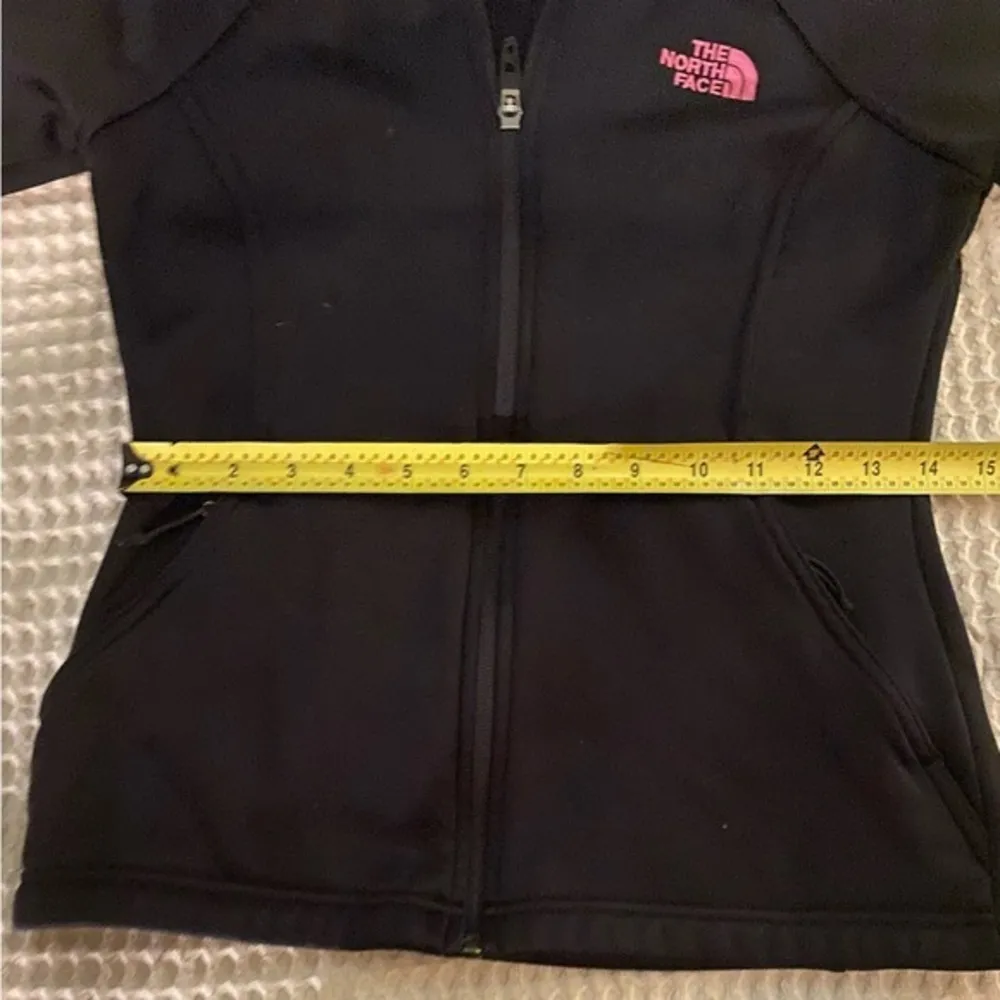 The North Face Women’s XS Poly/Elastane Jacket Black W/Pink Ribbon Logo Full Zip - Image 11