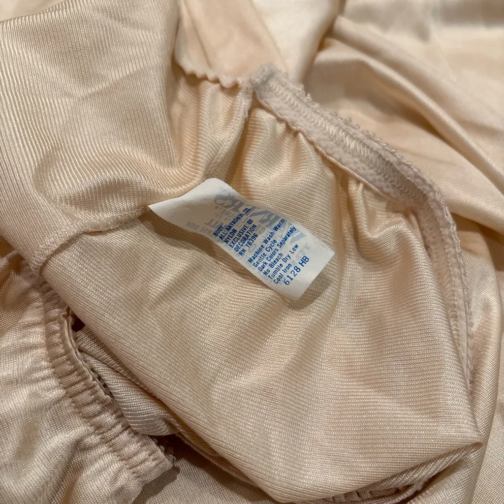 Warner's Soft Cream Fabric - Image 5