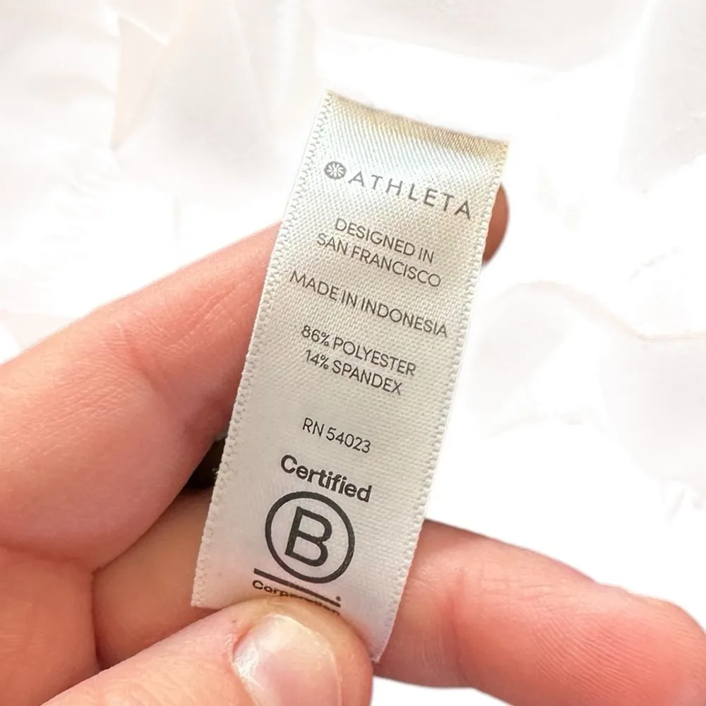 Athleta Skyline Tapered FeatherWeight stretch  Pants Tie Waist Brown Size 4 - Image 7