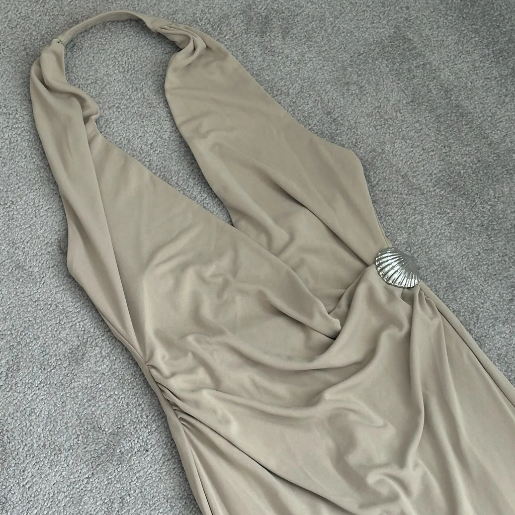 Zara Blogger Fave Seashell Halter Dress Medium - Image 9