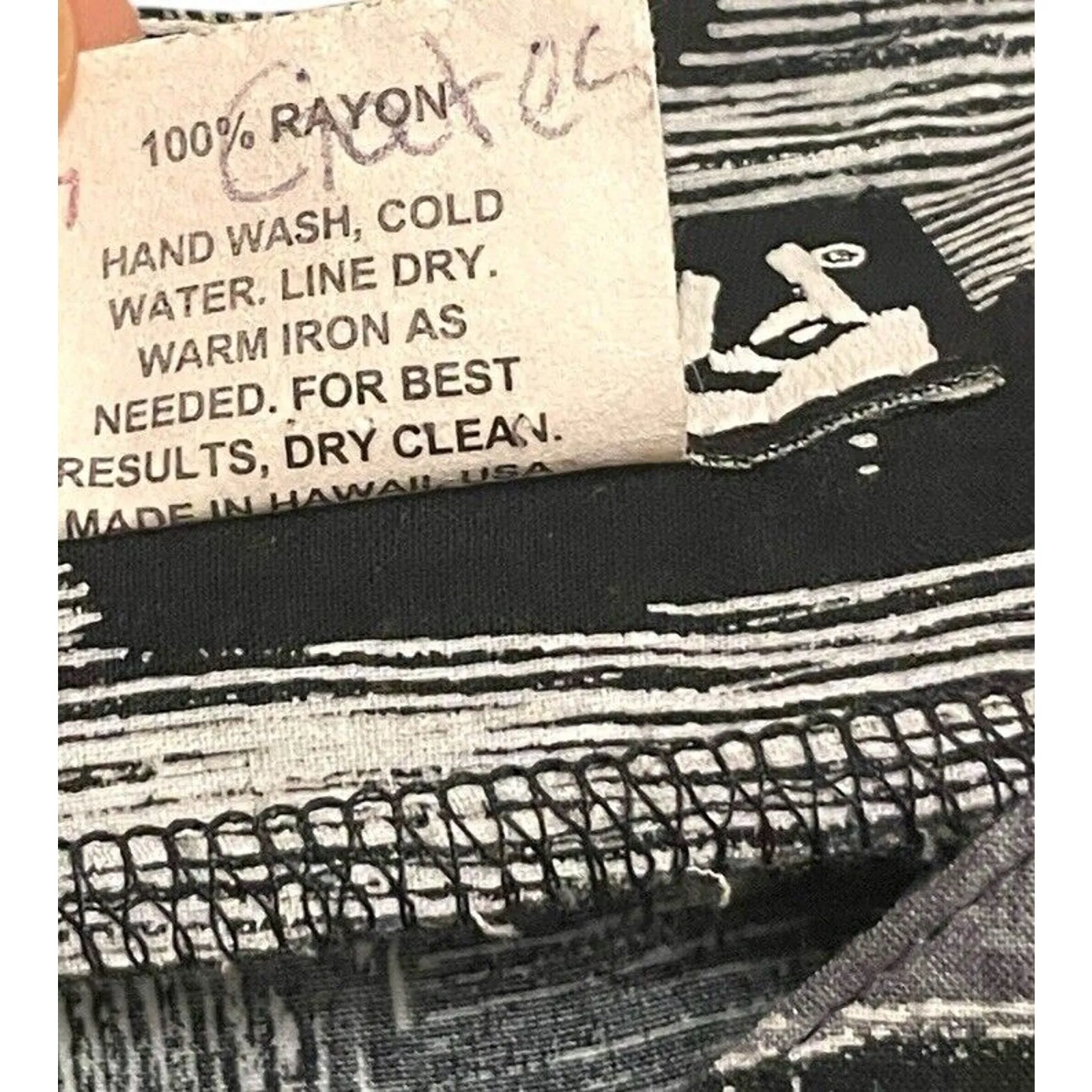 Vintage Jams World Nori Tank Top Women Size Large Black White Arty‎ Tribal Boho - Image 5