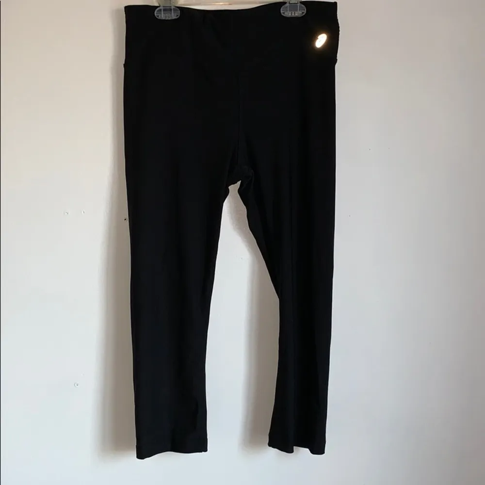 ASICS Black Cropped‎  Leggings - Image 5
