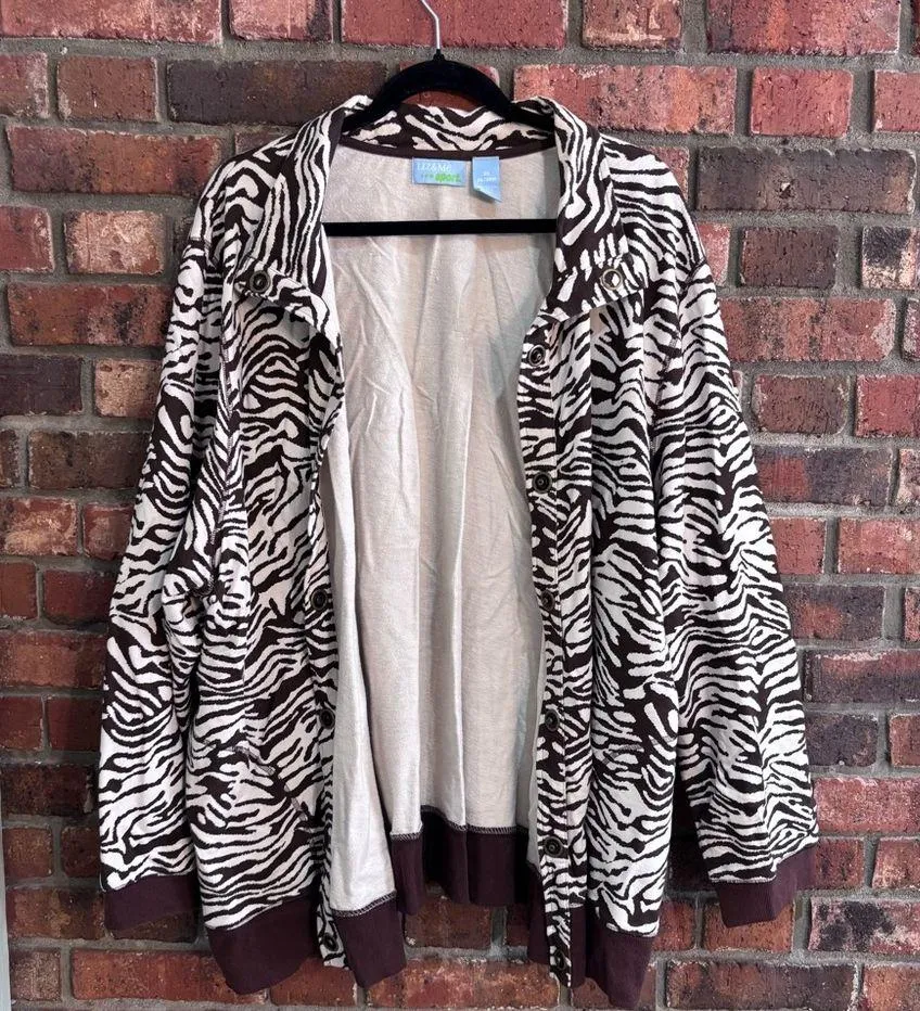 Liz & Me Sport womens animal print zebra snap front lightweight jacket brown 3X - Image 3