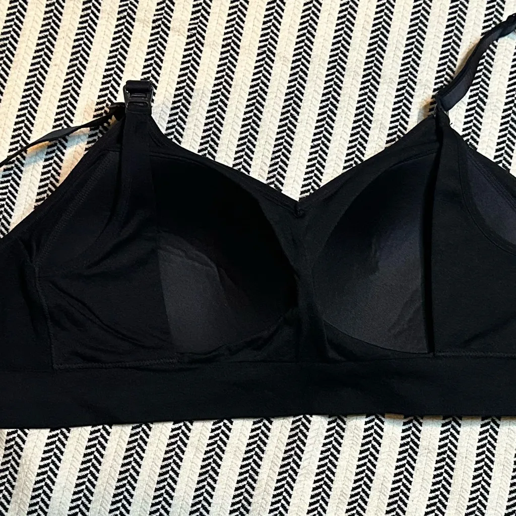 Auden Breastfeeding Midnight Black Wireless Bra Size M - Image 4