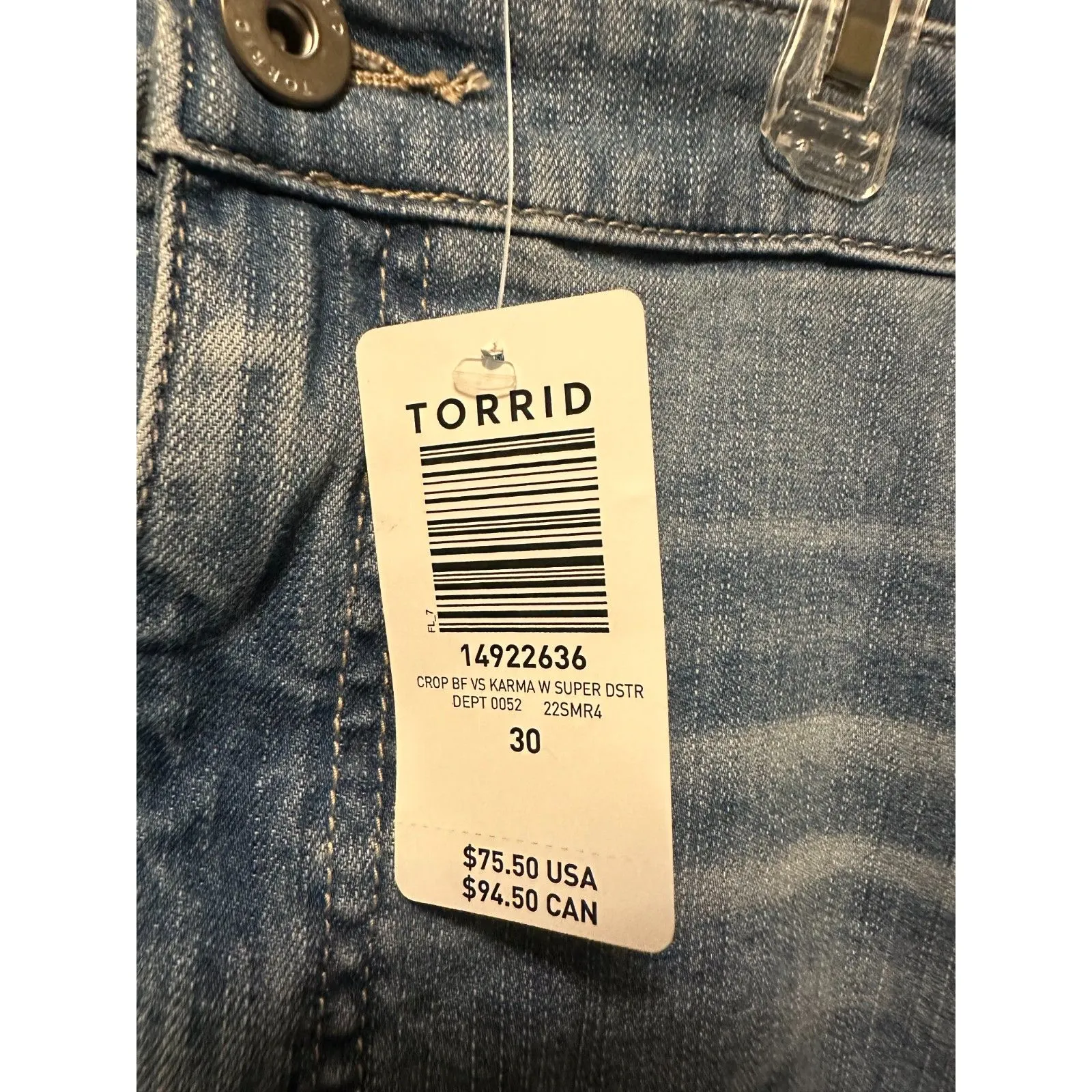 NWT Torrid Crop Boyfriend Mid Rise Karma Super Distress Jean Size 30 Light Wash - Image 2