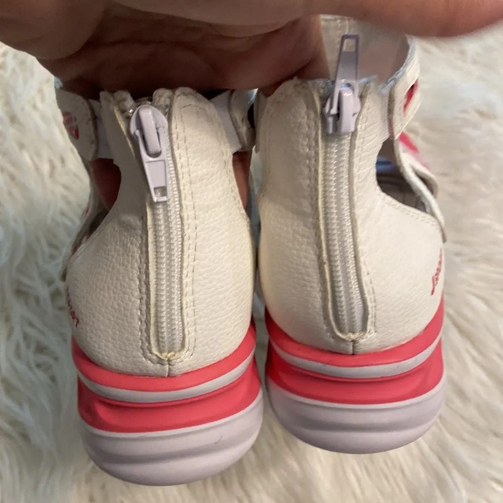 J.Sport Sandals size 9.5 excellent condition - Image 10