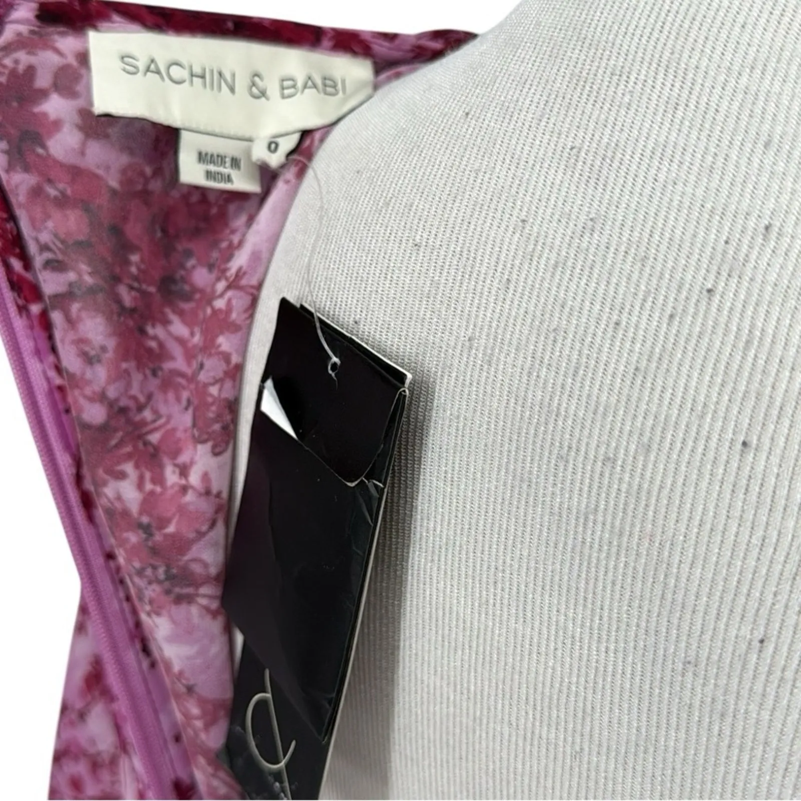 Sachin & Babi Aria Long Sleeve Beaded Sequin Dress Pink Gown Size 0 New - Image 12