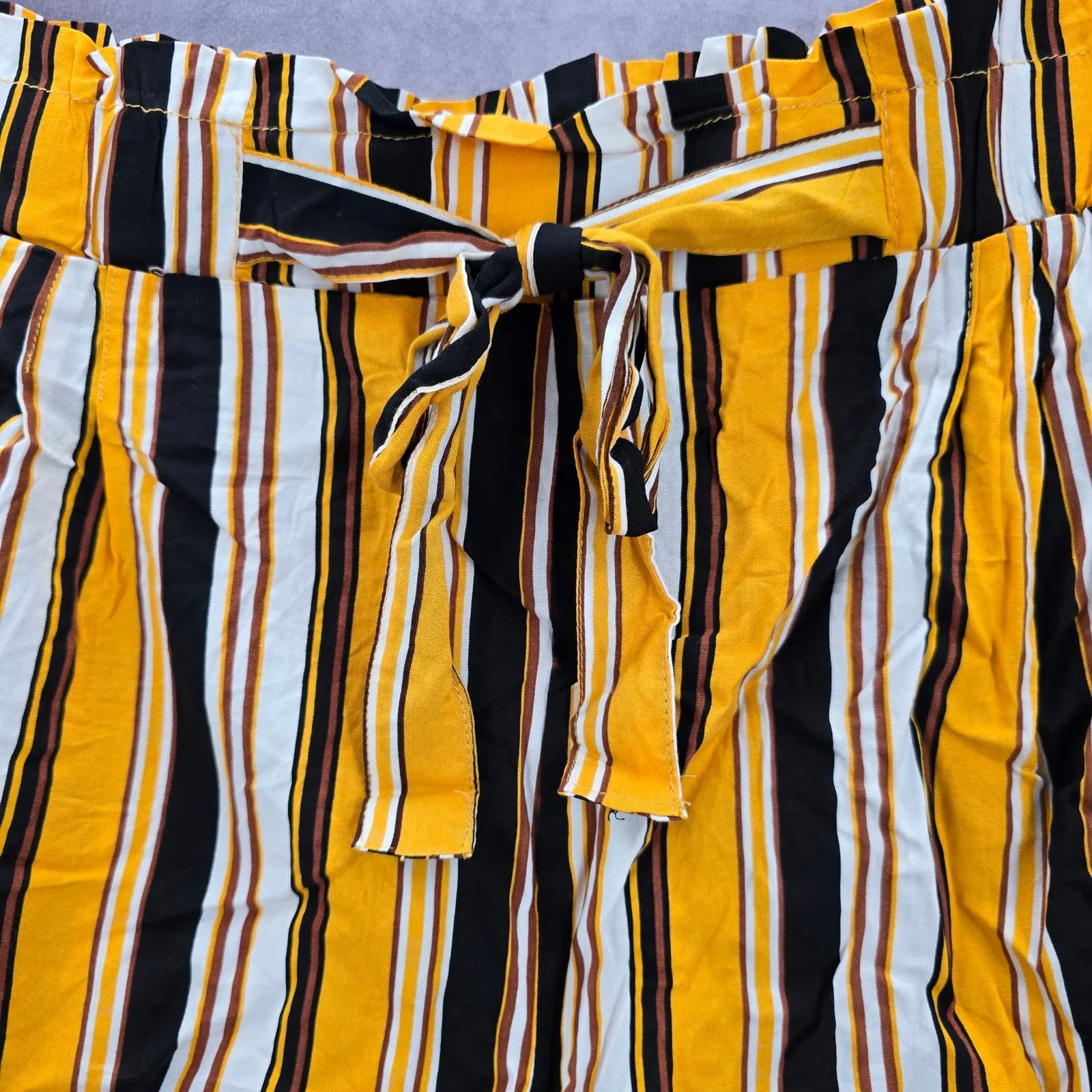 Ambiance Apparel Yellow Stripe Pullon Tie Funky Ruffle‎ Pants Shorts Plus 2X - Image 3