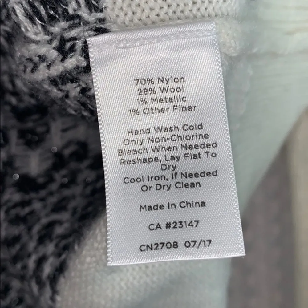 Talbots Light weight soft XS sweater ☃️ - Image 30