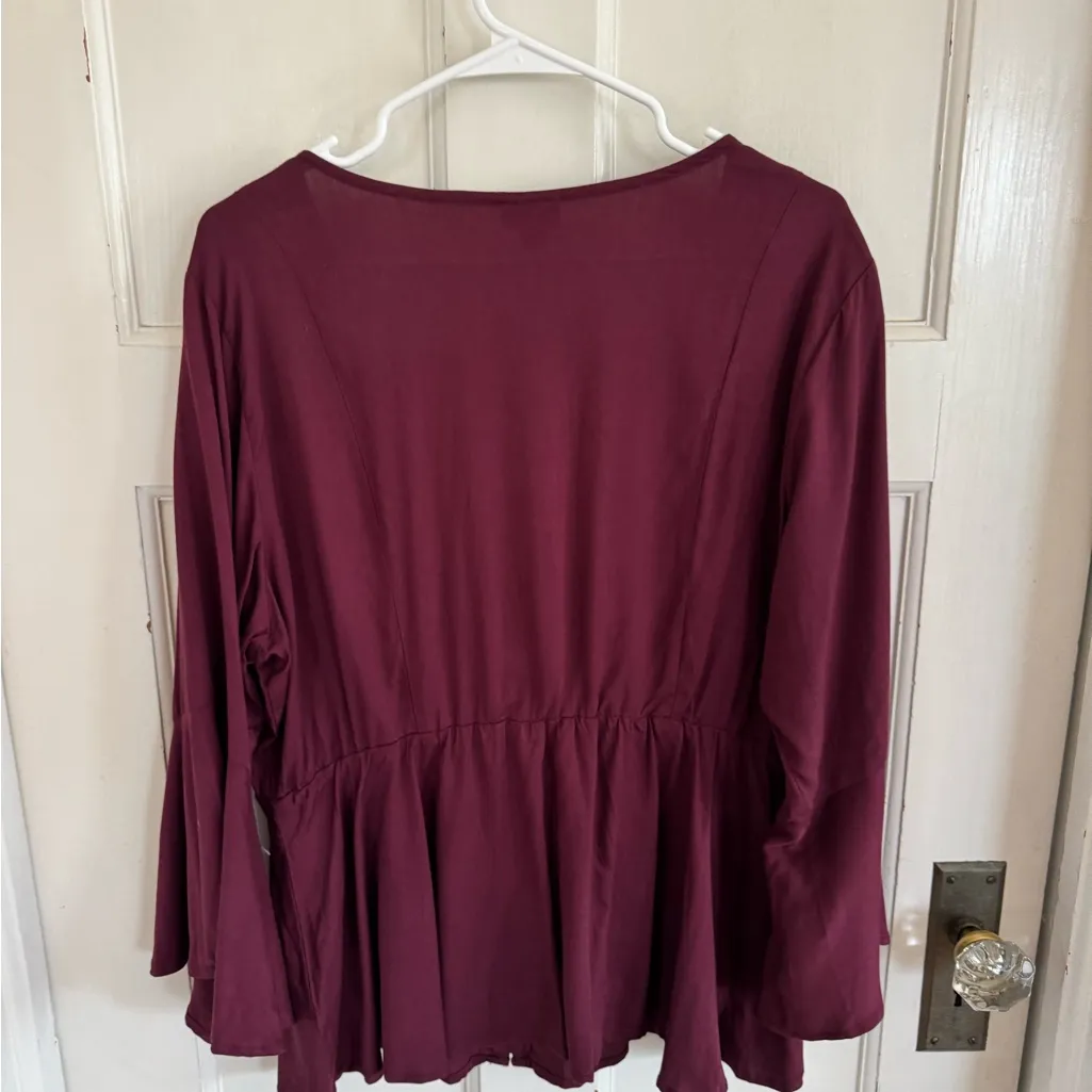 NWT Torrid Merlot bell sleeve long sleeve top size 1 (1x or 14/16) - Image 6