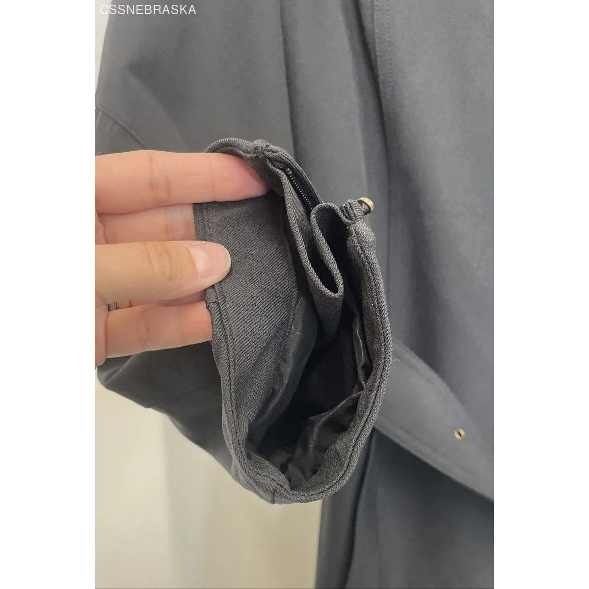 Columbia Dark Gray Women's Titanium Outdoor Jacket - Size Xl - Image 3